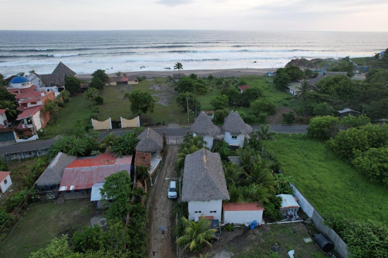 Nayal Lodge Hotel Poneloya Exterior photo